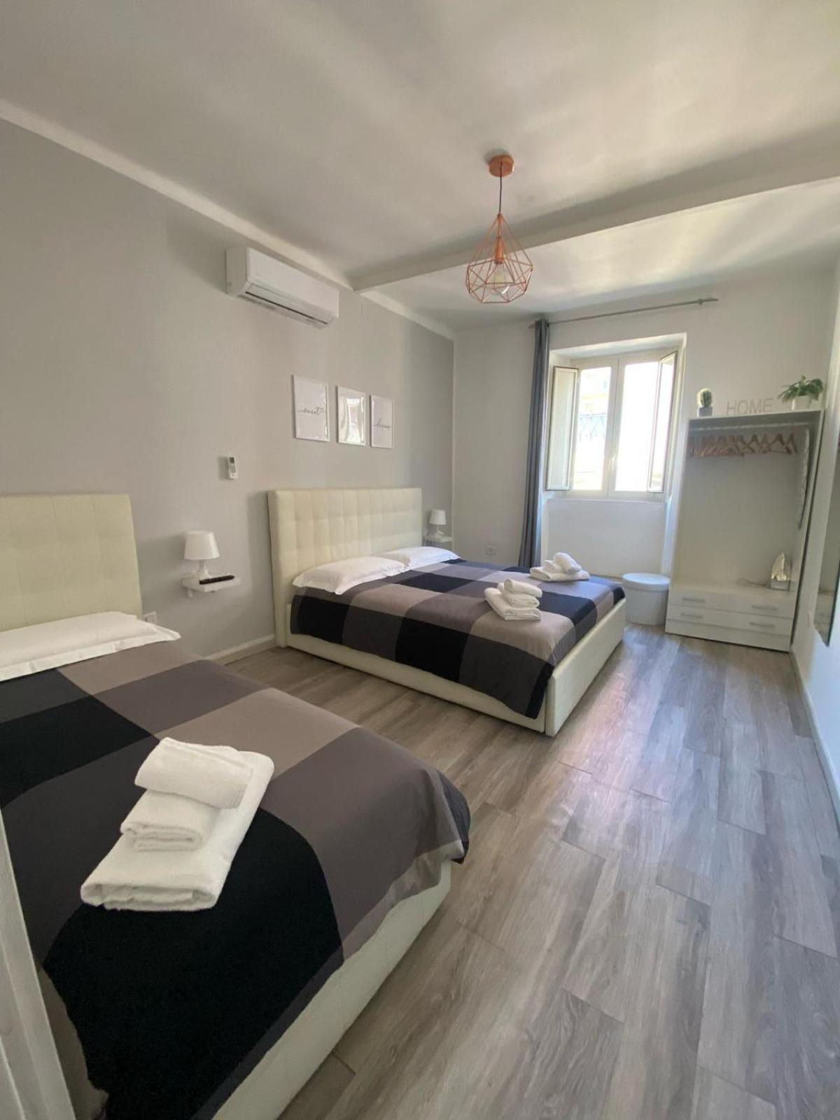 Appartement Newhouse 336 à Bari Extérieur photo